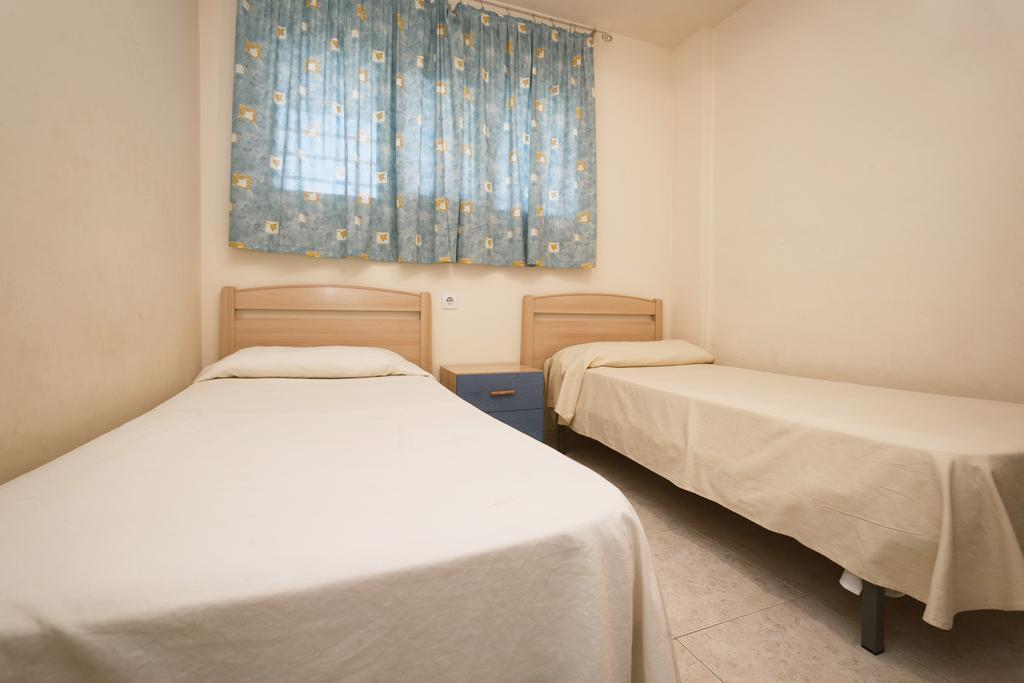 Rentalmar Bellavista Apartamentos Miami Playa Phòng bức ảnh